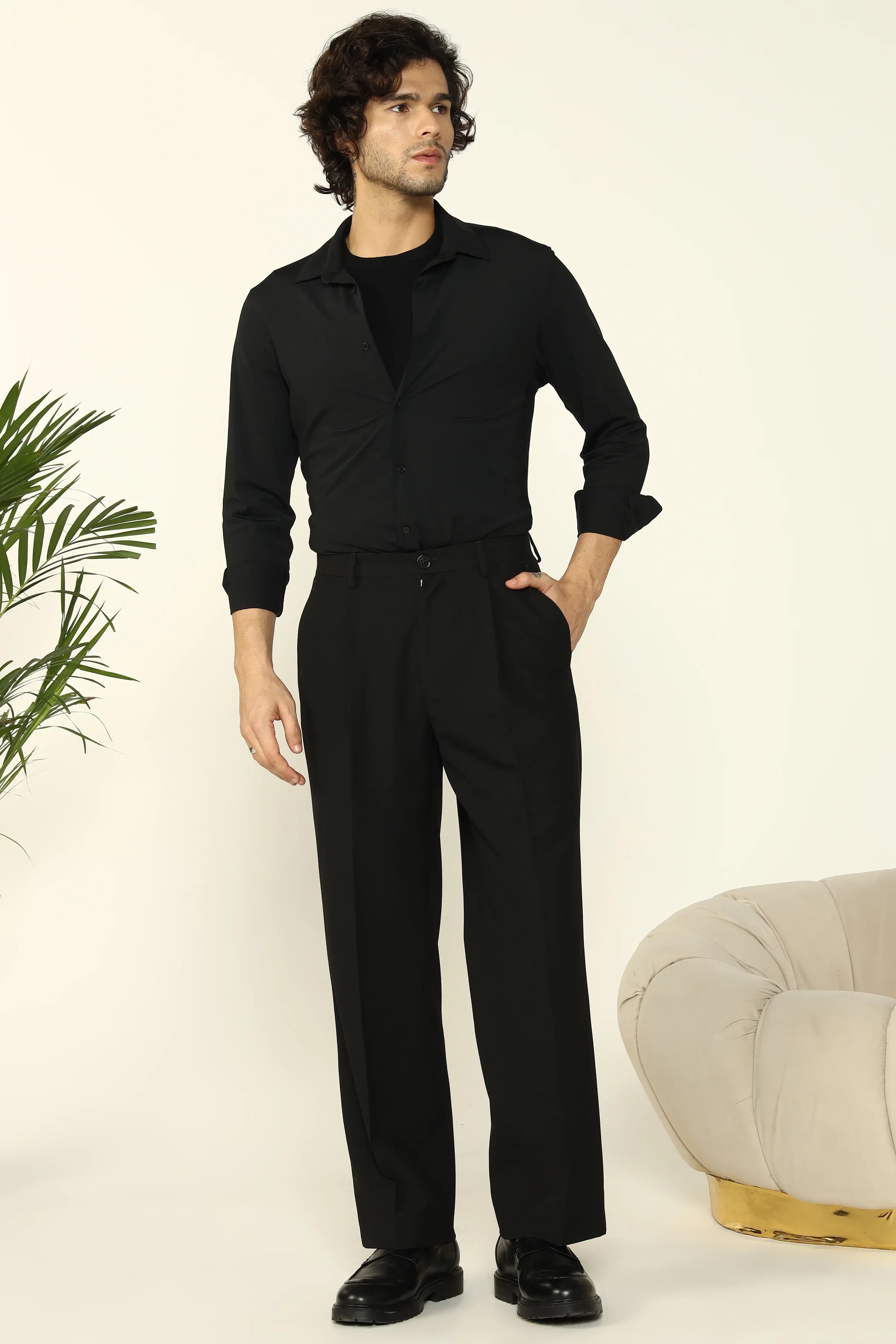 RELAXED FIT PLEATED TROUSERS BLACK - CRAIG