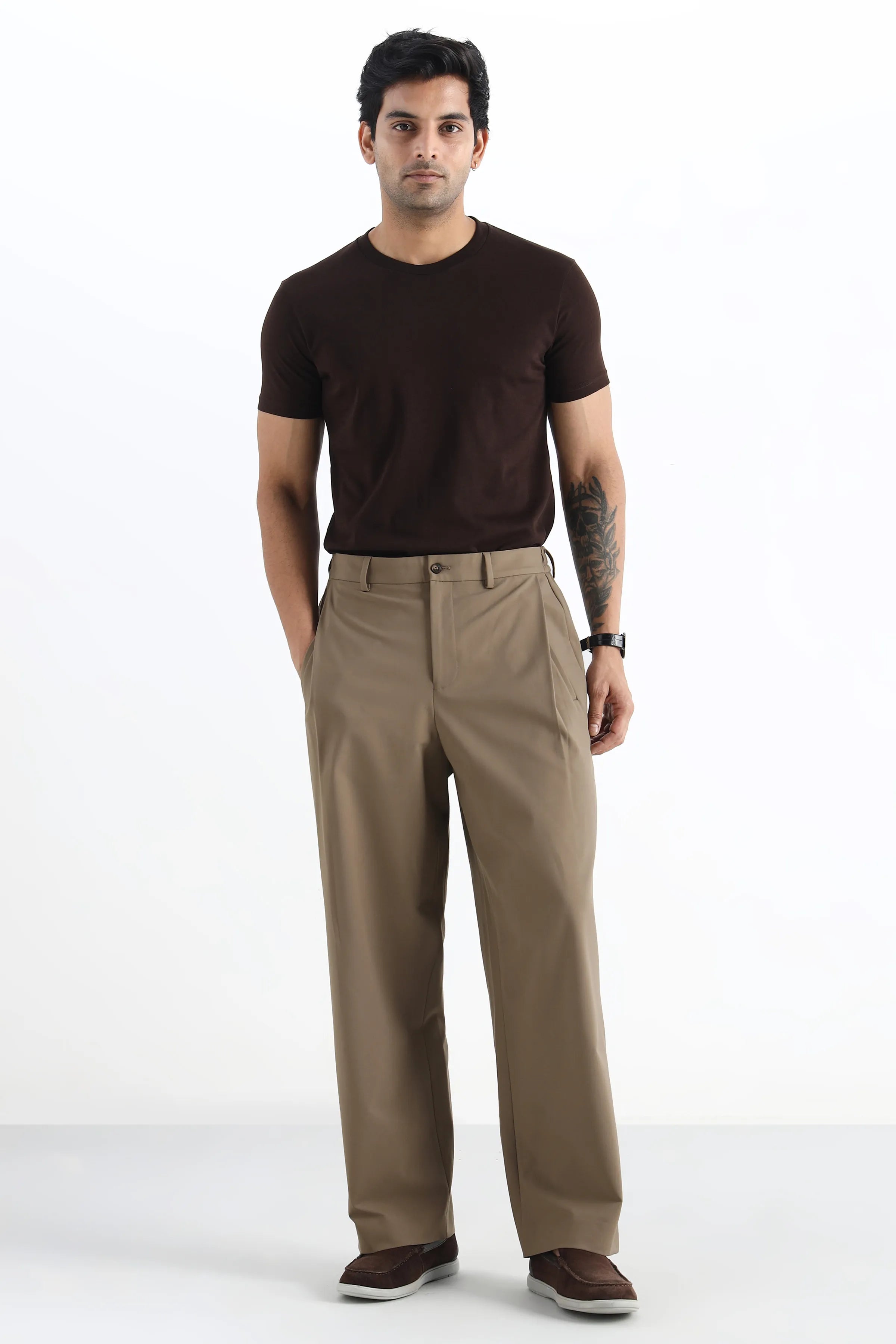 Mousse Flowing Trousers with Side Pleats