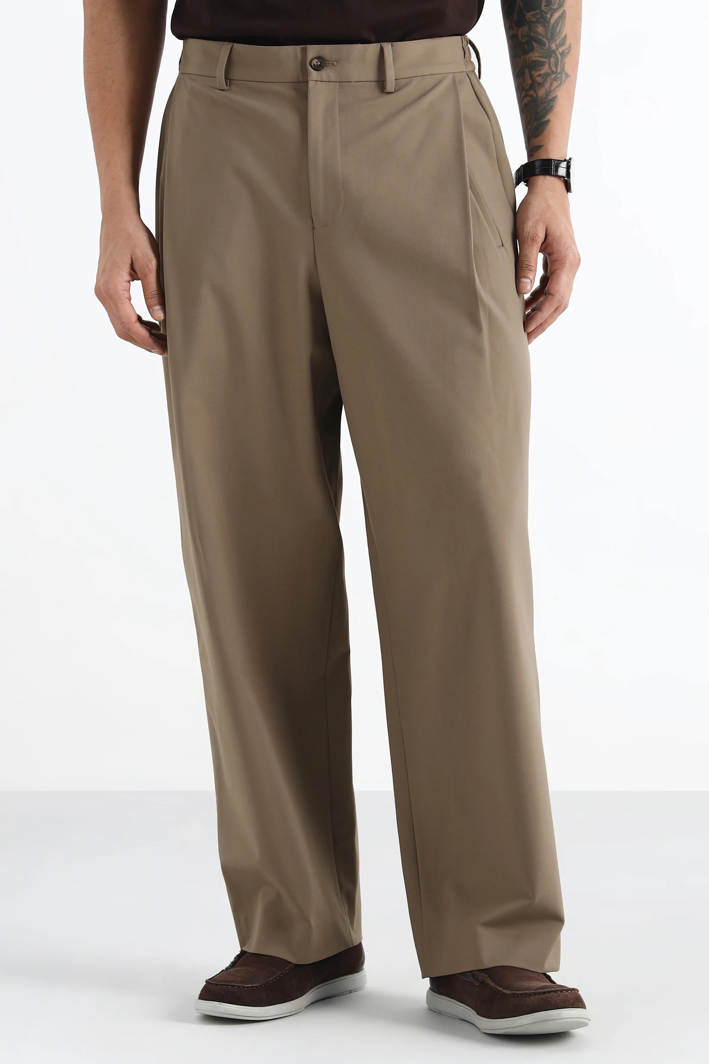 Mousse Flowing Trousers with Side Pleats