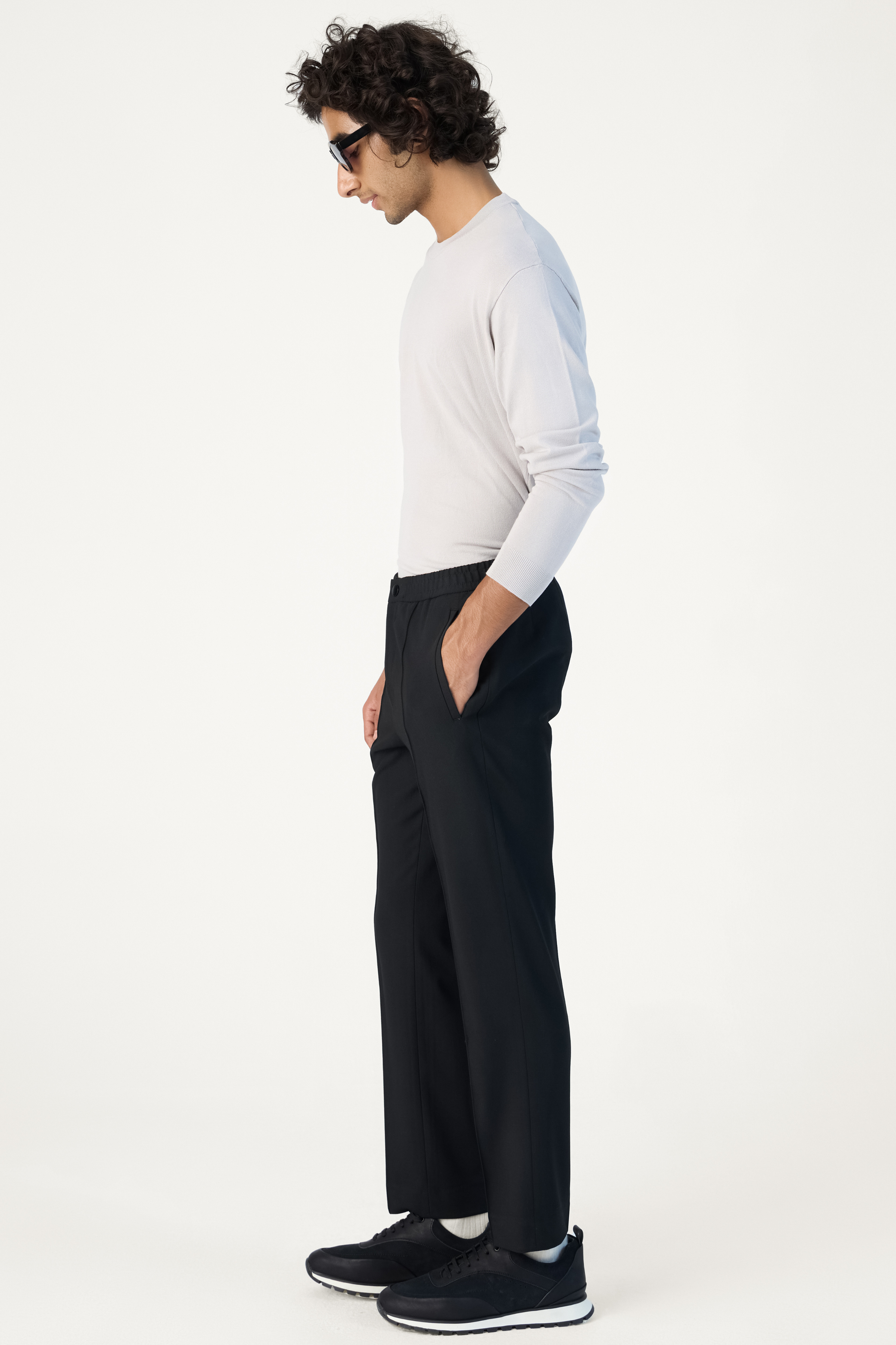 TEXTURED ELASTICATED JOGGER BLACK