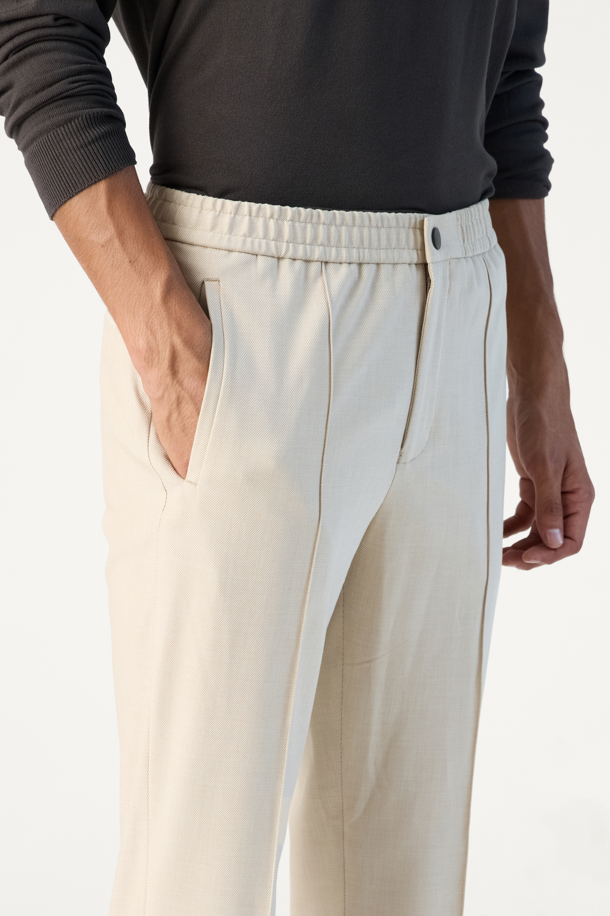TEXTURED ELASTICATED JOGGER BEIGE