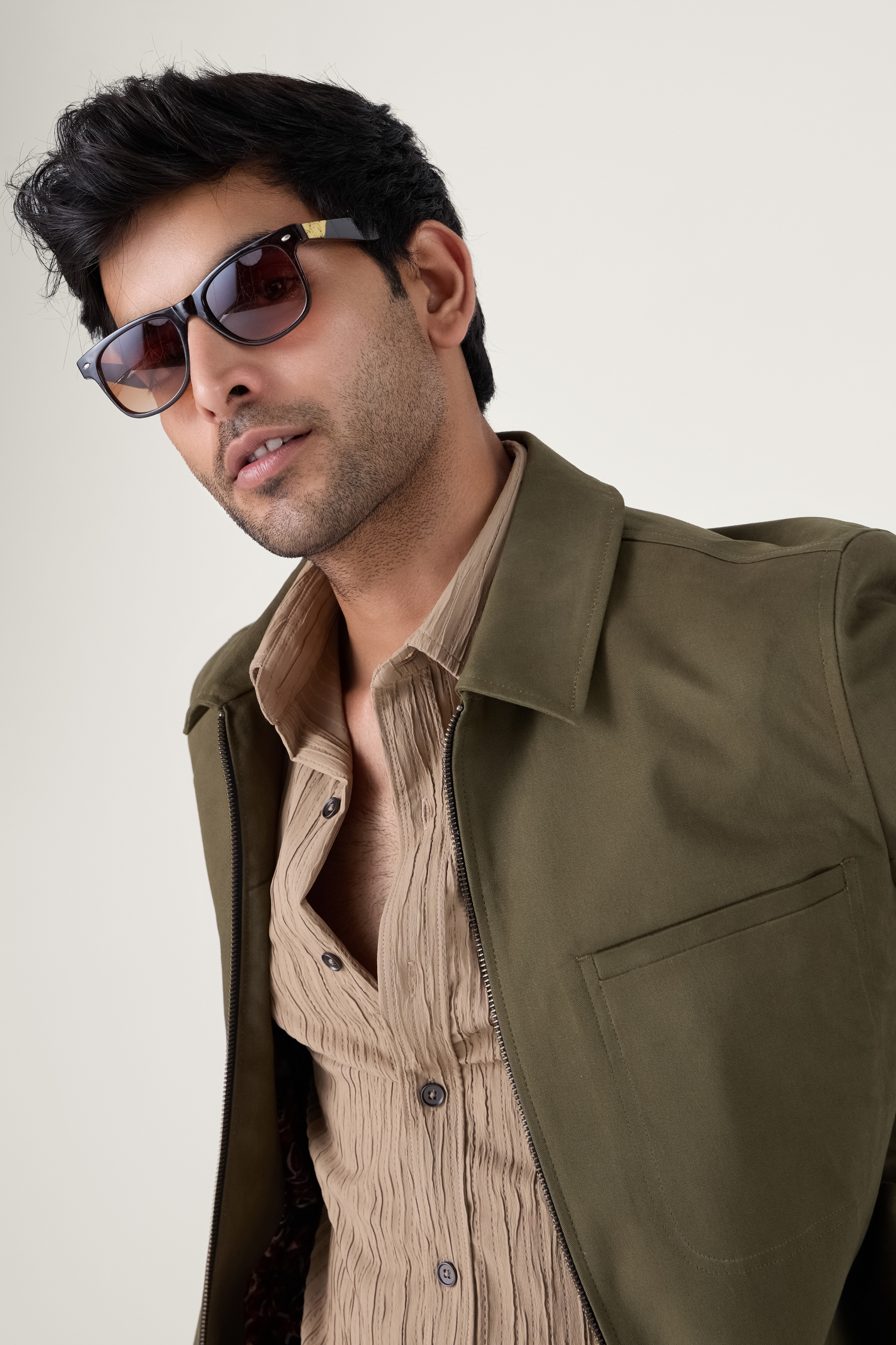 SWOOSH OVERSHIRT