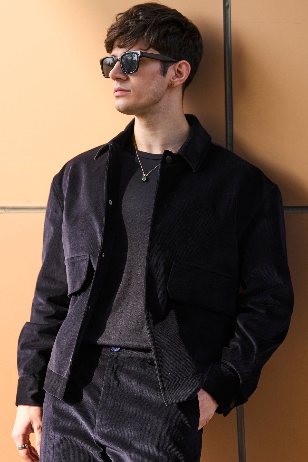 NAVY CORD JACKET