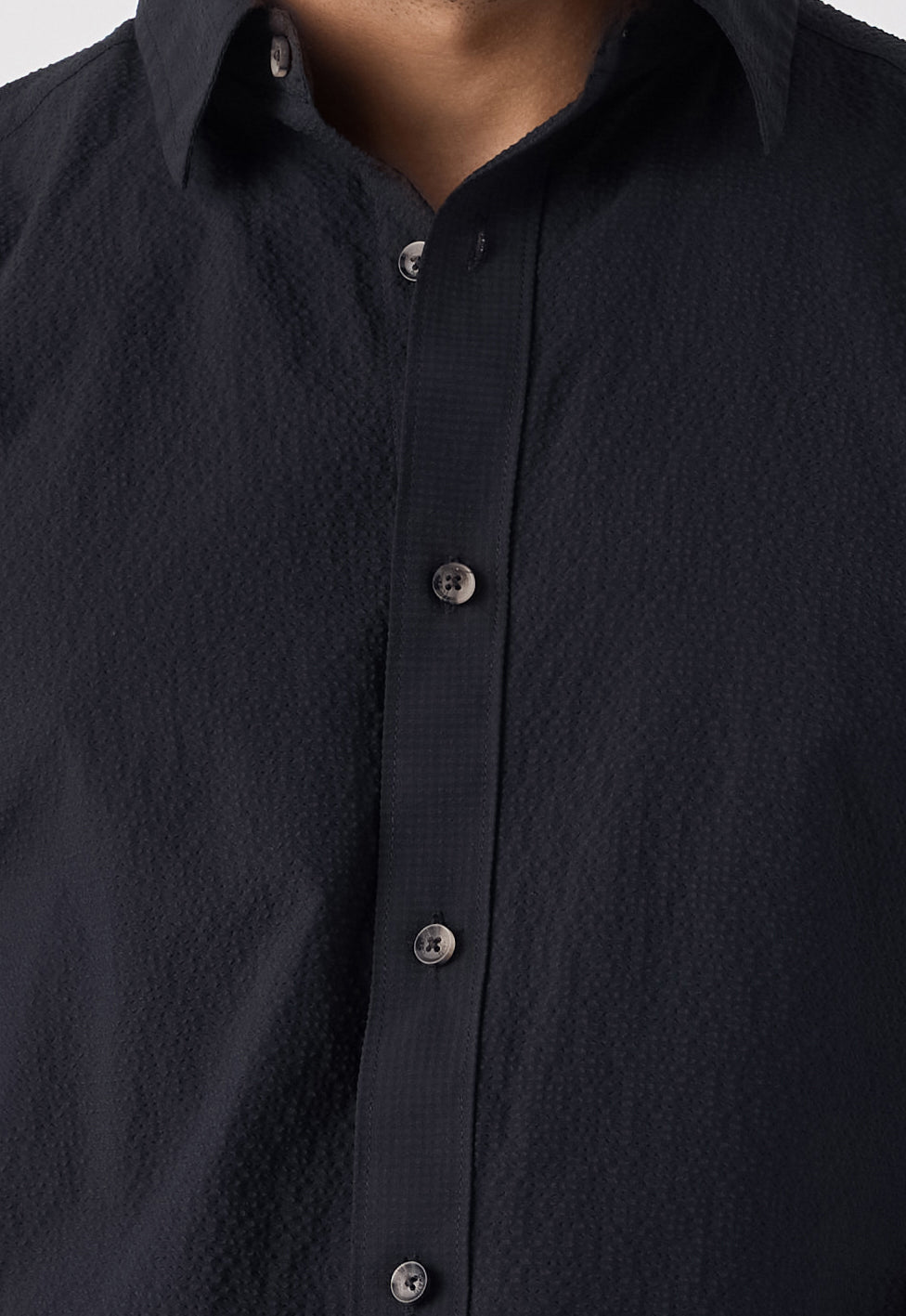BLACK TEXTURE WEAVE SHIRT