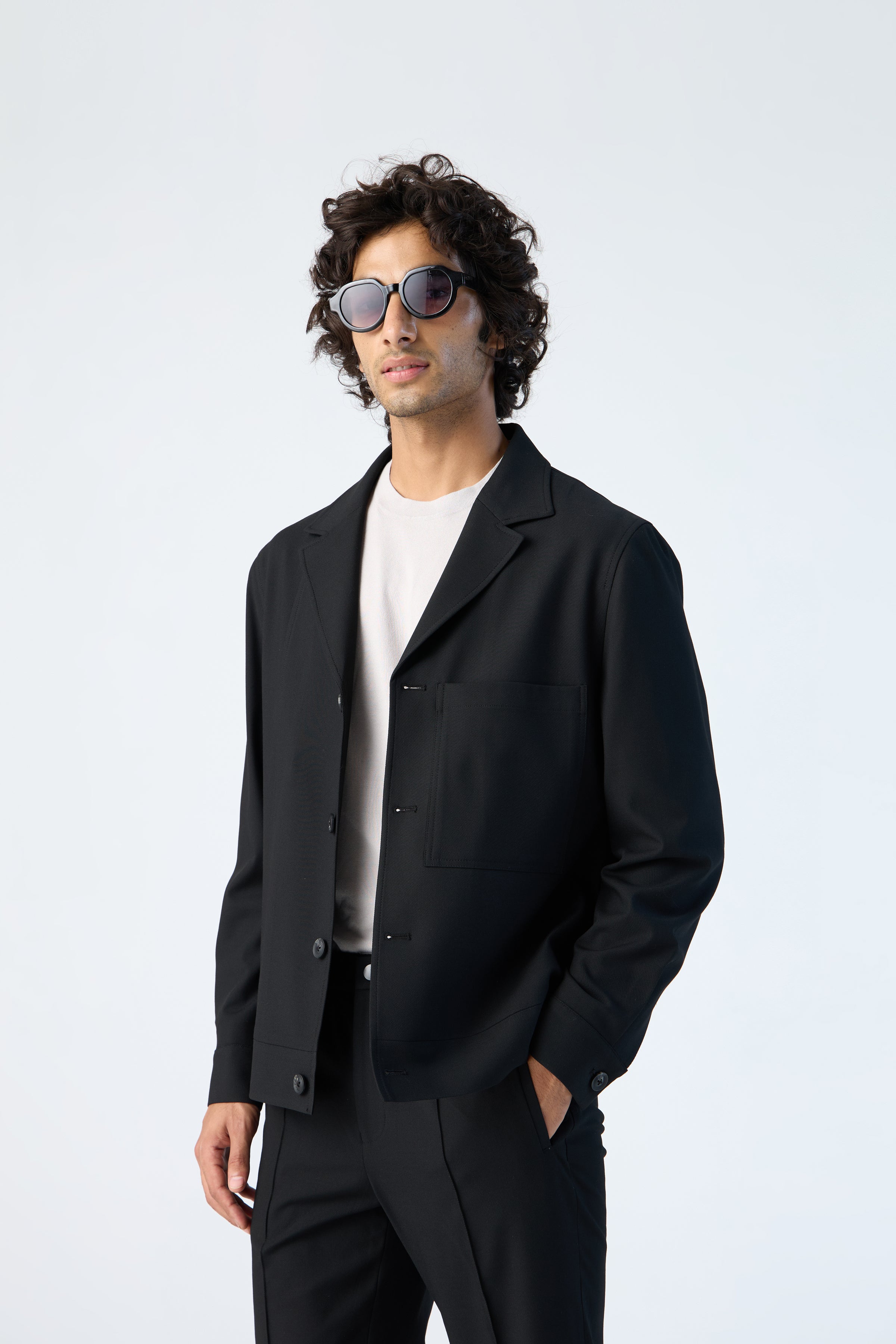 LAPEL JACKET WITH PATCH POCKET