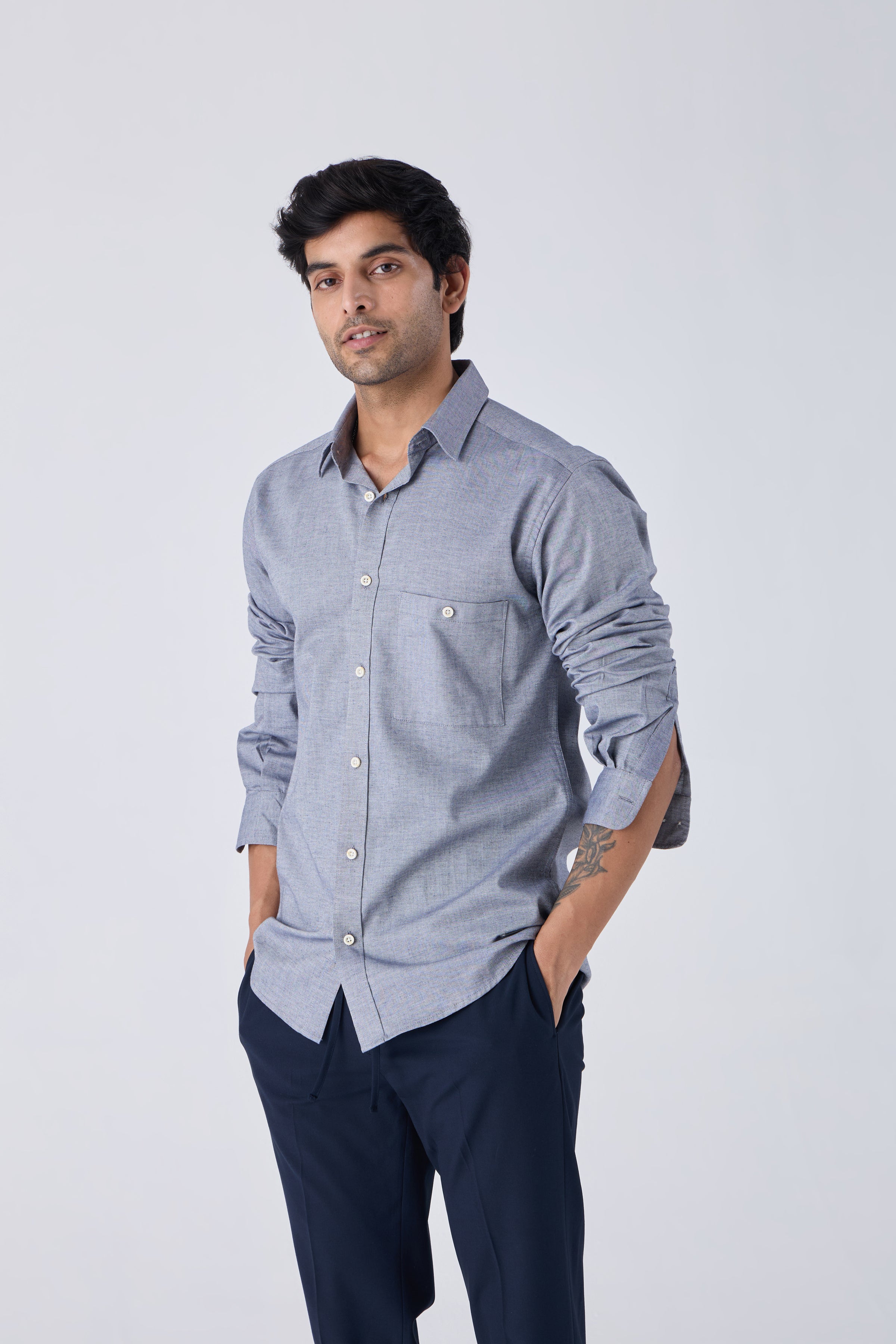 TEXTURED STRECTH SHIRT