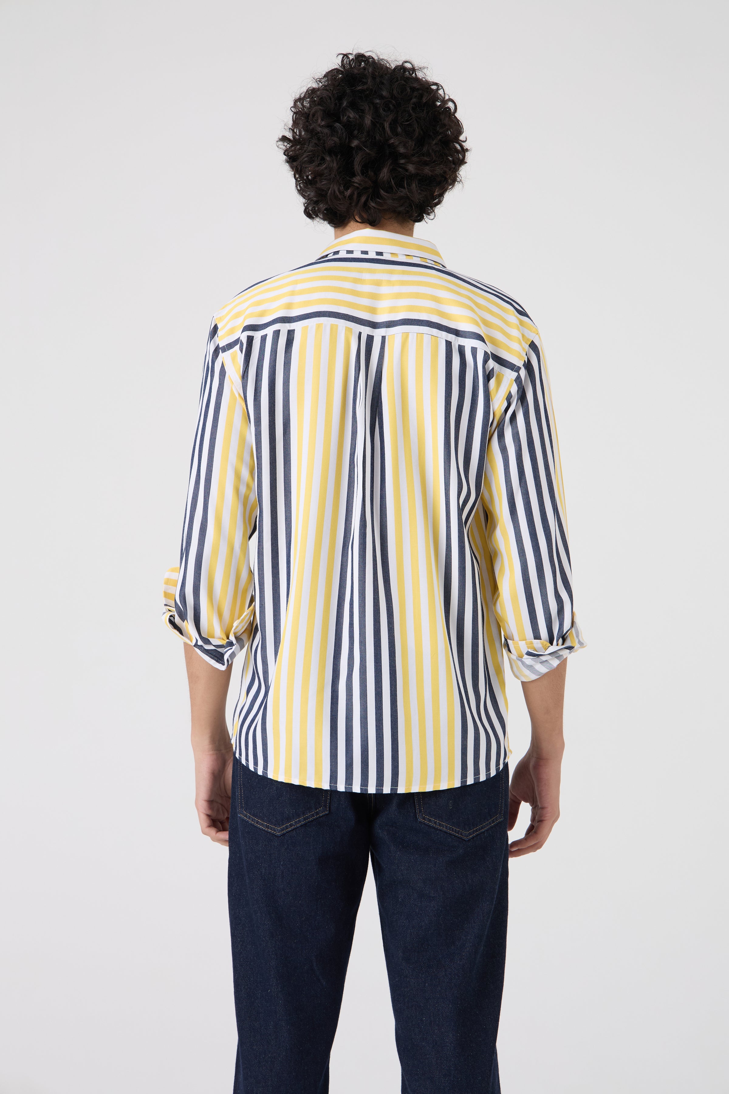 CONTRAST STRIPE SHIRT