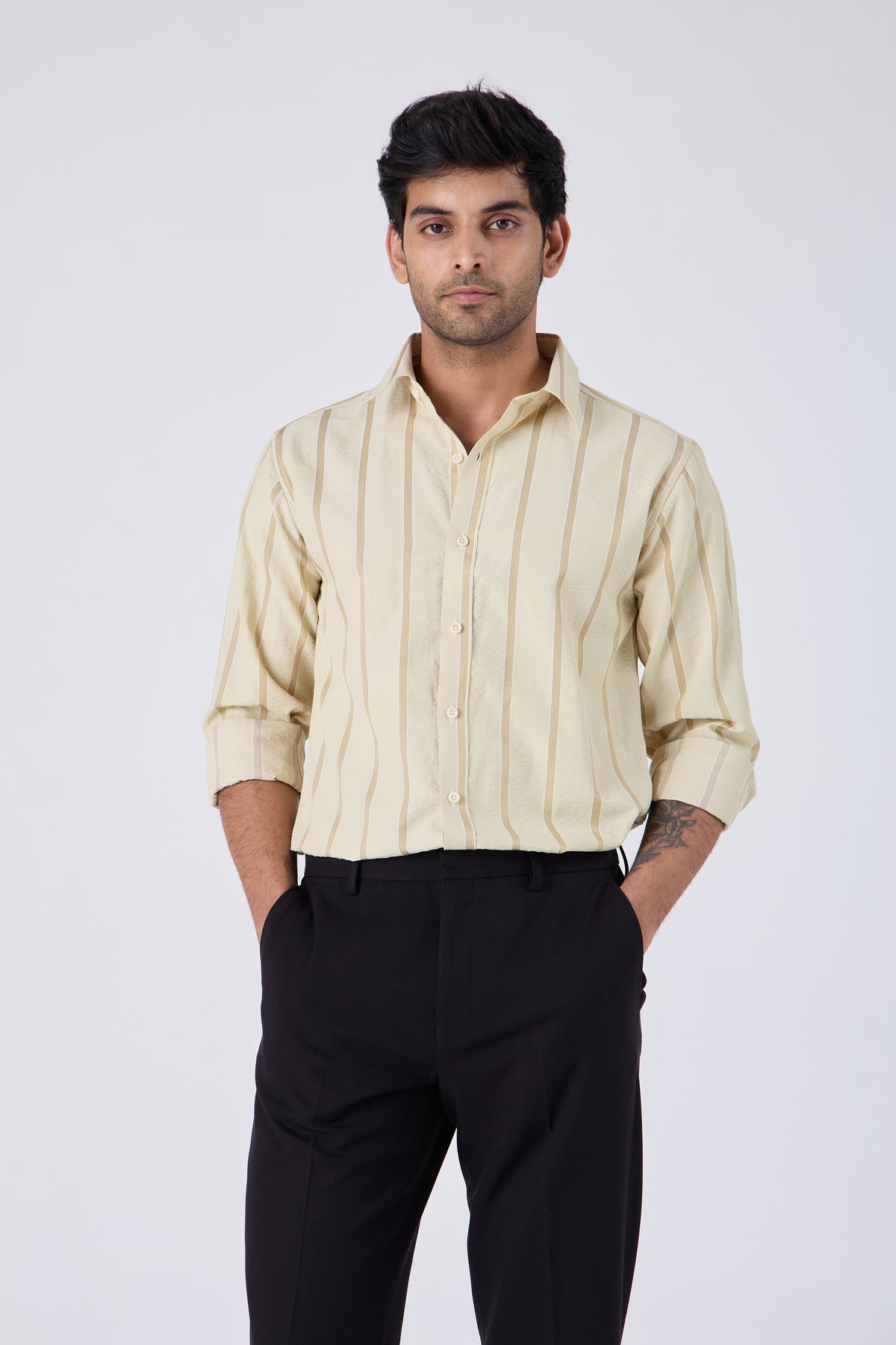 CLASSIC SEERSCUKER STRIPE SHIRT