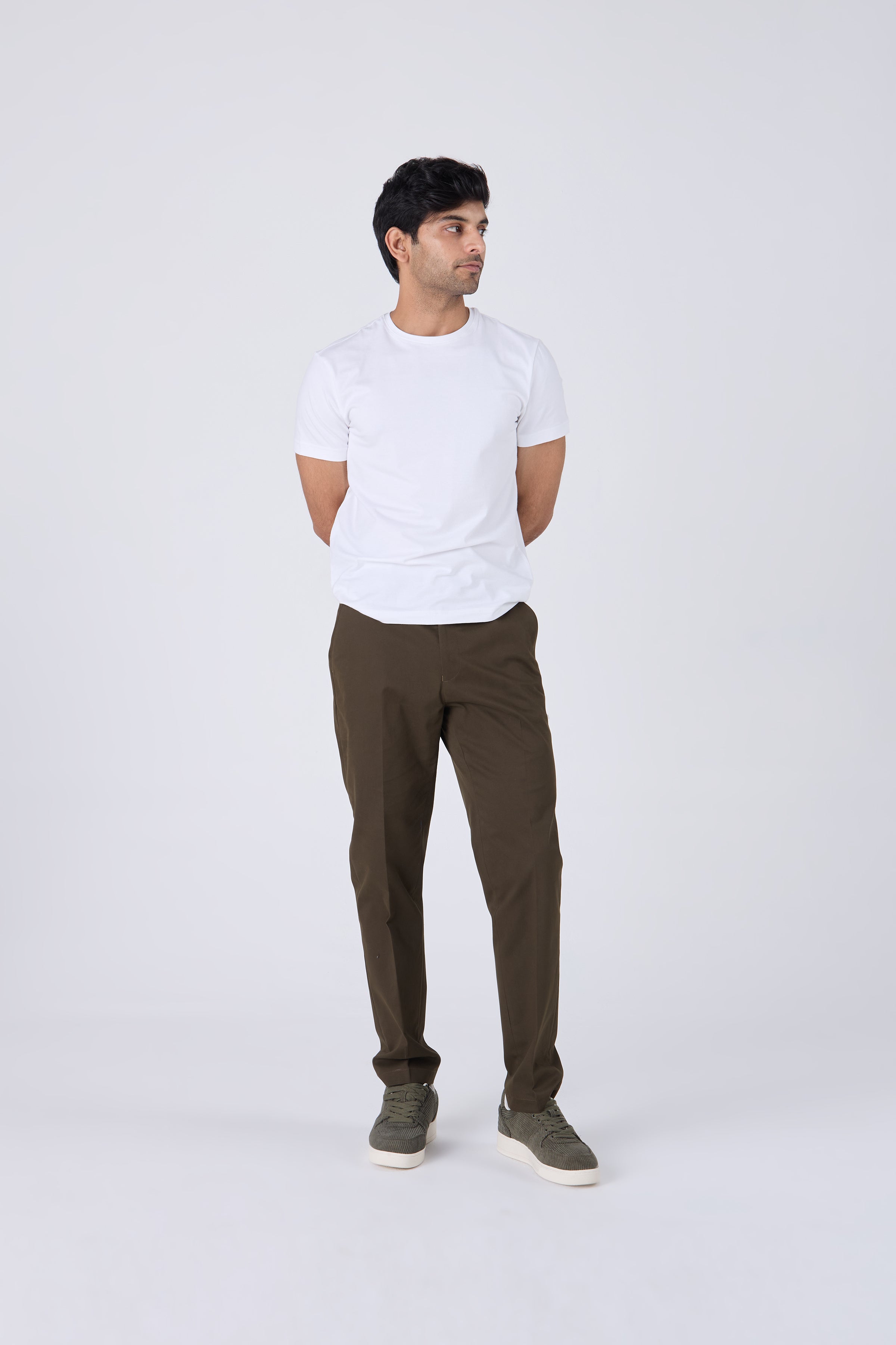 BASIC SLIM FIT CHINO